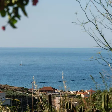 Agnadia Holiday home *